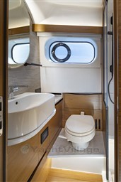 {I} Bathroom