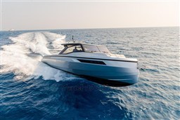 Santasevera 52 running 2