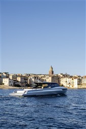 Santasevera 52 stern profile