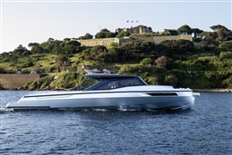 Santasevera 52 profile