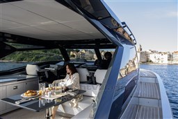 Santasevera 52 dinette detail