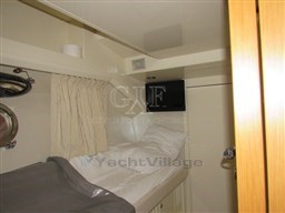 Sarnico 60 Crew cabin