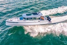 Saxdor 320 GTC aerial 2