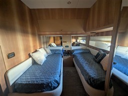 Riva 85 Opera guest cabin twin