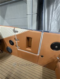 Side door