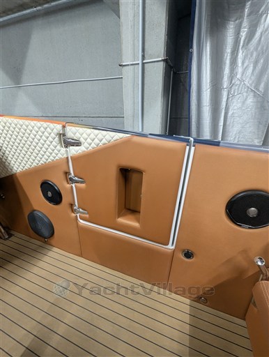 Side door