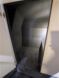 {I}Storage