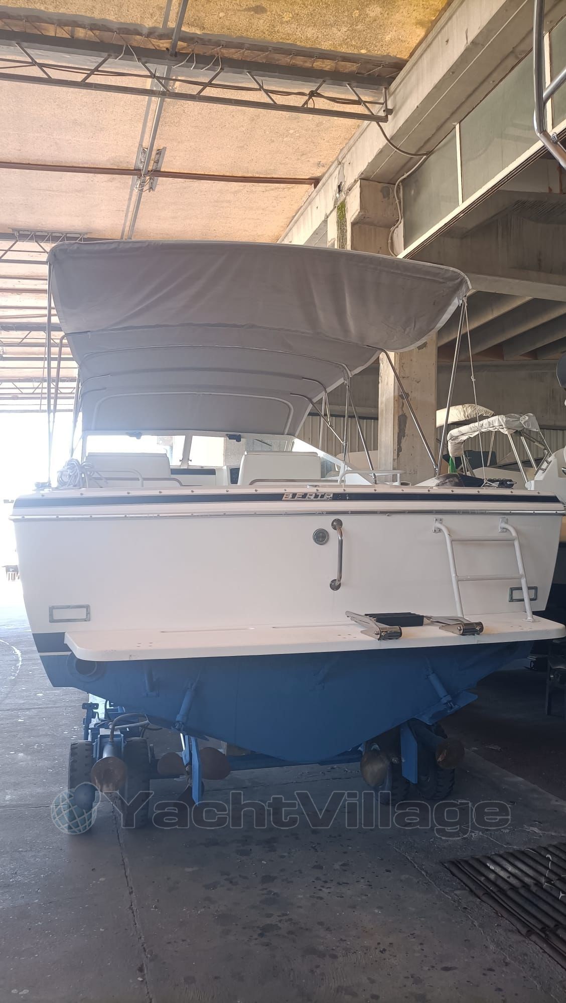Transom