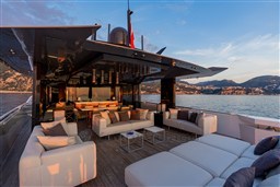Outdoor living room