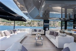 Outdoor living room