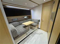 TEMPESTA interior detail