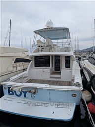 Bertram 630 stern
