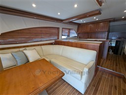 Bertram 630 interiors