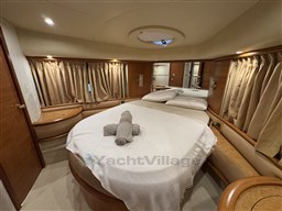 {I} Vip cabin