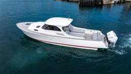 Toy 39 Outboard, aerial