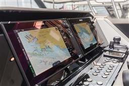 SAXDOR 340 GTWA Console detail