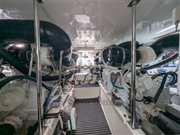 Hatteras 50 engine room