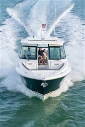 Tiara 34 LX bow