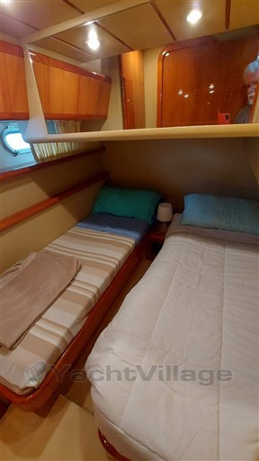 e0f7937a-50ff-40db-947f-adffa426f90a-1.jpg
