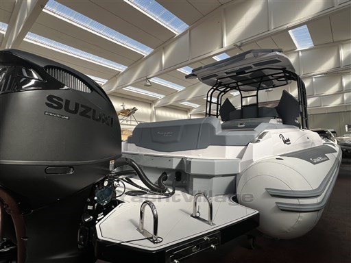 Ranieri International Cayman 38 Excutive