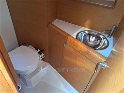 Jeanneau SO349 - toilette