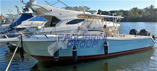 Pursuit 3070 C.c.