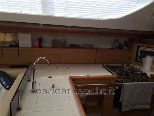 9 SUN ODYSSEY 50 DS