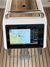 382 gl pietrabianca  PLOTTER INTERFACCIATO IN TAVOLO POZZETTO