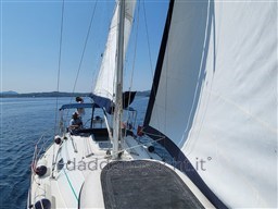 SAS VEKTOR coperta e tender