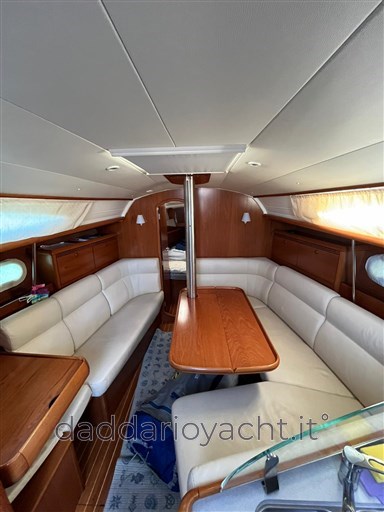JEANNEAU 35 (8)