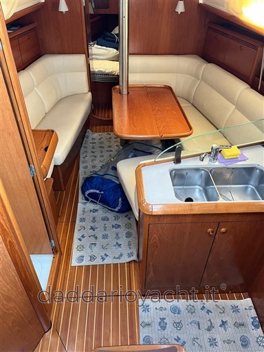 JEANNEAU 35 (5)