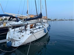 FIRST 33.7 RELAX III (2)