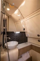 400lxf-PZOL7134-333x500