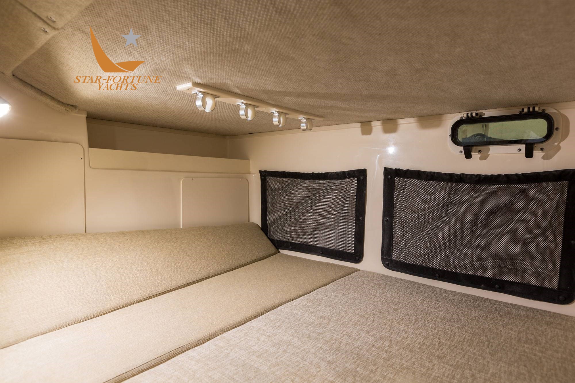 my17_300_aft-berth-storag (1)