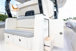 Scout-377lxf-details-61-500x334