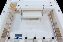 my18_336_self-bailing-cockp