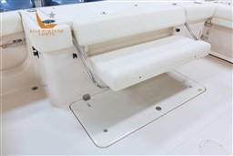 my18_336_seating-aft-benc