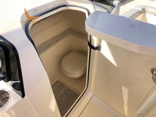 Scout-Boats-277-Dorado-Detail-6-500x375
