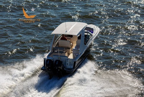 277dorado-running-DM3A2120-e-500x338