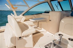 freedom-375-grady-white-37-foot-dual-console-fishing-boat-wraparound-companion-seating