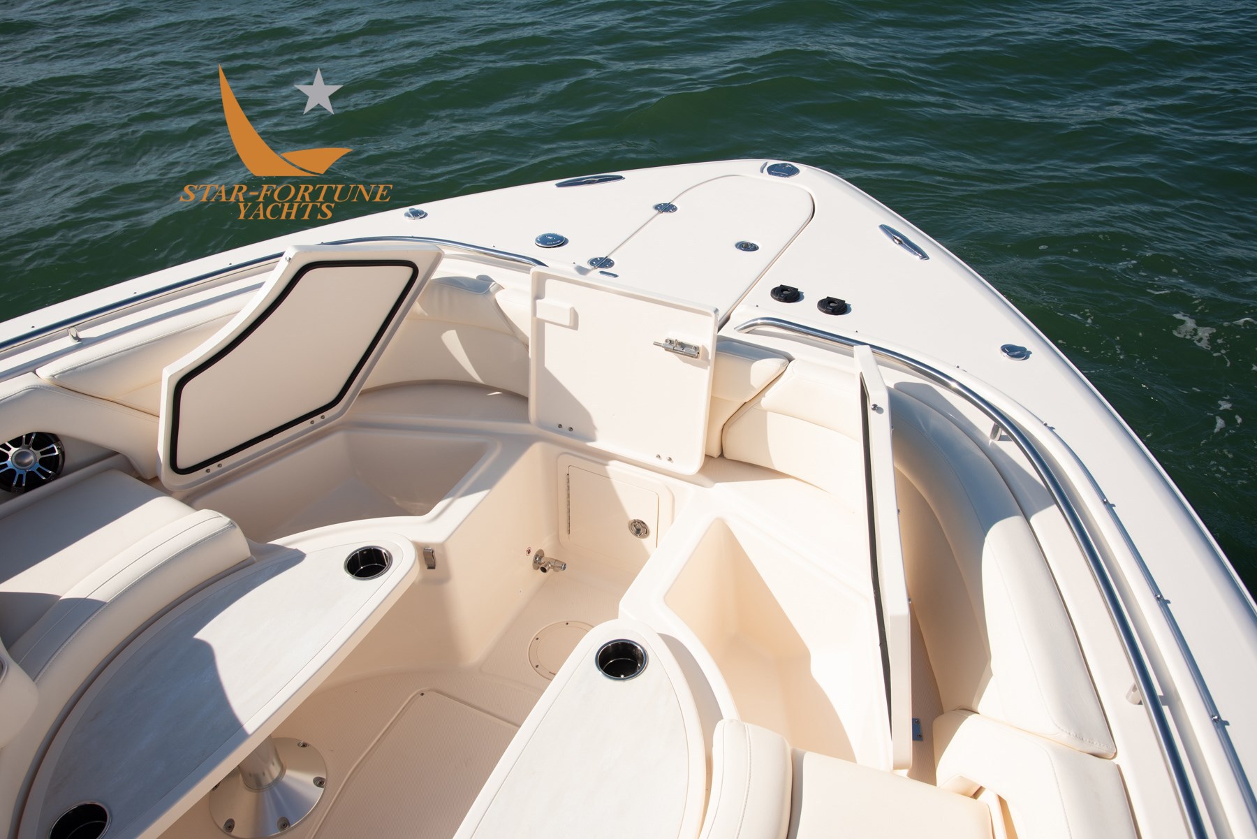 freedom-375-grady-white-37-foot-dual-console-port-and-stbd-bow-boxes