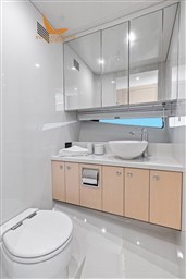 Scout-670-lxs-interior-IMG_2840-640x960