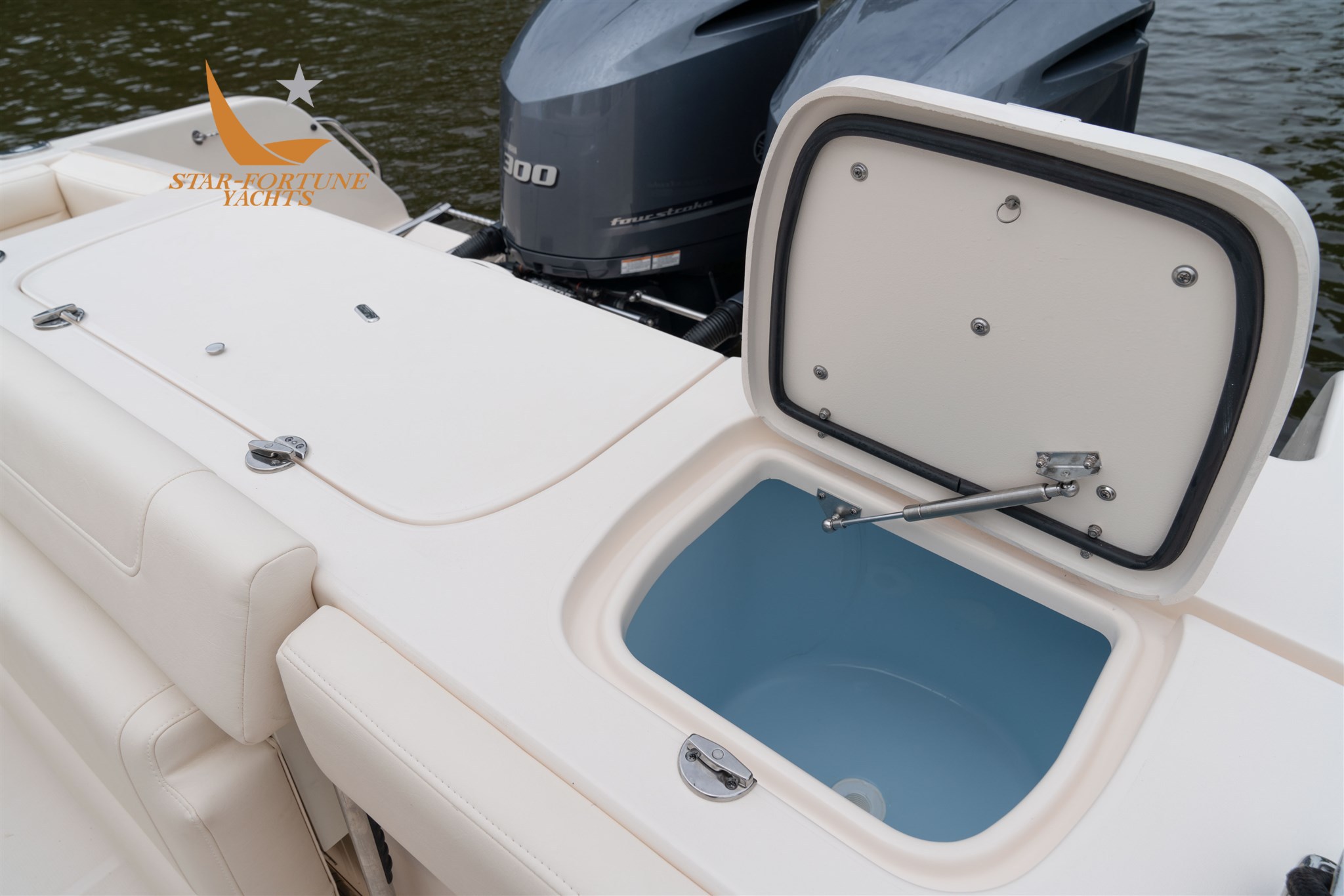freedom-285-grady-white-28-foot-dual-console-qtp1687