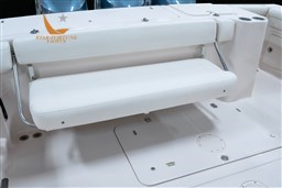 freedom-335-grady-white-33-foot-dual-console-aft-bench-seat