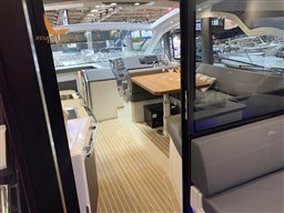 Porta accesso in dinette