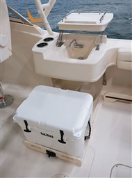 my22-235-wetbar2