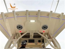 330lxf-details-013-500x375