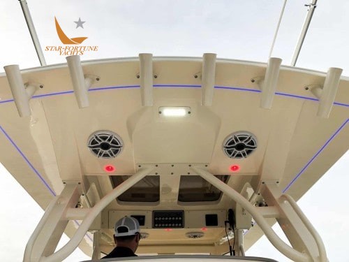 330lxf-details-013-500x375