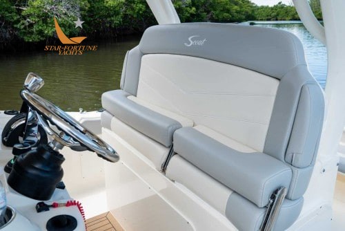 330lxf-details-037-500x334