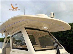 330lxf-details-014-500x375